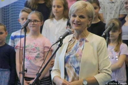 Otroci Osnovne šole Šmartno v Tuhinju z glasbo razpeli jadra (12)